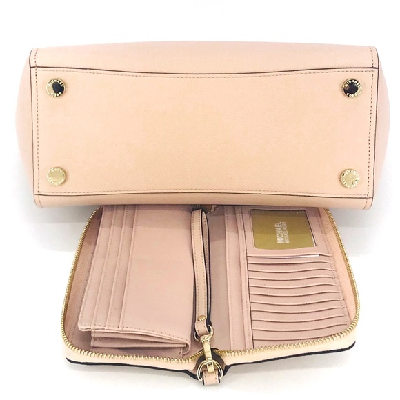 2PCS Michael Kors Hayes Tote Wallet Charms Set - Picture 5 of 8